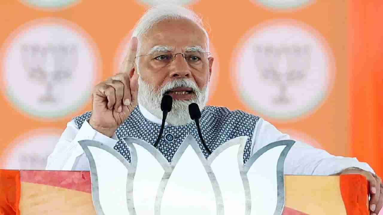 पंतप्रधानपदावरून नरेंद्र मोदींचा इंडिया आघाडीवर घणाघात; म्हणाले, प्रत्येक वर्षी एक...