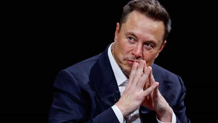 Elon Musk यांच्या 'त्या' मोठ्या दाव्यानंतर केंद्रीय निवडणूक आयोगानं फटकारलं, नेमकं काय प्रकरण? Elon Musk यांच्या 'त्या' मोठ्या दाव्यानंतर केंद्रीय निवडणूक आयोगानं फटकारलं, नेमकं काय प्रकरण?