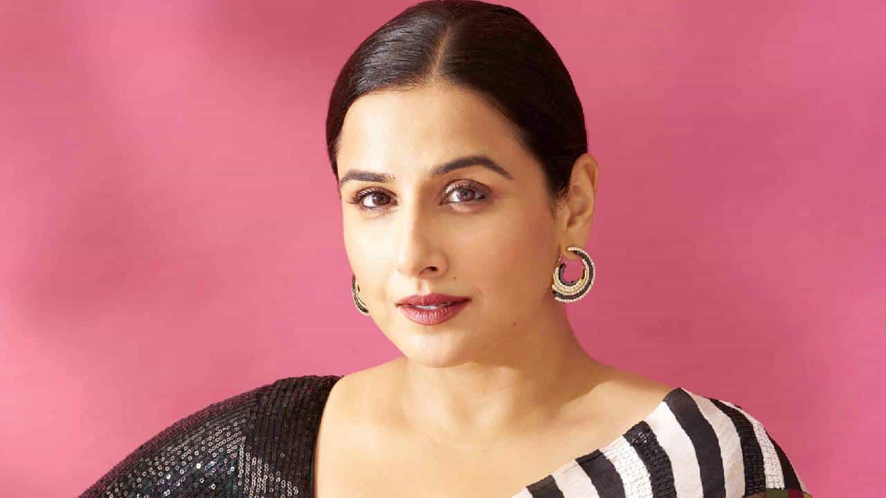 अभिनेत्री विद्या बालन हिने एक मोठा काळ चित्रपटांमध्ये गाजवला आहे. विद्या बालन हिने नुकताच एक मुलाखत दिलीये. या मुलाखतीमध्ये तिने मोठे खुलासे केले.