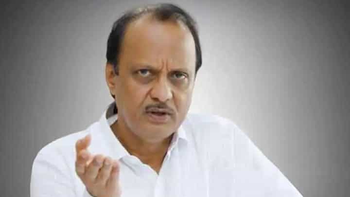 बायकोची कामं ऐकावीच लागतील, नाहीतर... अजित दादांची फटकेबाजी बायकोची कामं ऐकावीच लागतील, नाहीतर... अजित दादांची फटकेबाजी