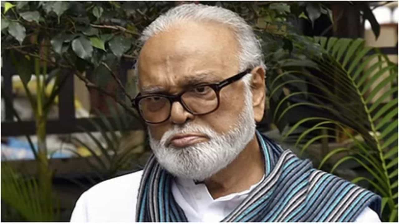 छगन भुजबळांकडून शरद पवारांच्या 'तुतारी'चा प्रचार, शिवसेना आमदाराच्या आरोपानं खळबळ छगन भुजबळांकडून शरद पवारांच्या 'तुतारी'चा प्रचार, शिवसेना आमदाराच्या आरोपानं खळबळ