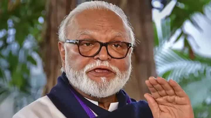 छगन भुजबळ 'तुतारी'चा प्रचार करताय, शिवसेना आमदाराच्या वक्तव्यावर काय म्हणाले... छगन भुजबळ 'तुतारी'चा प्रचार करताय, शिवसेना आमदाराच्या वक्तव्यावर काय म्हणाले...