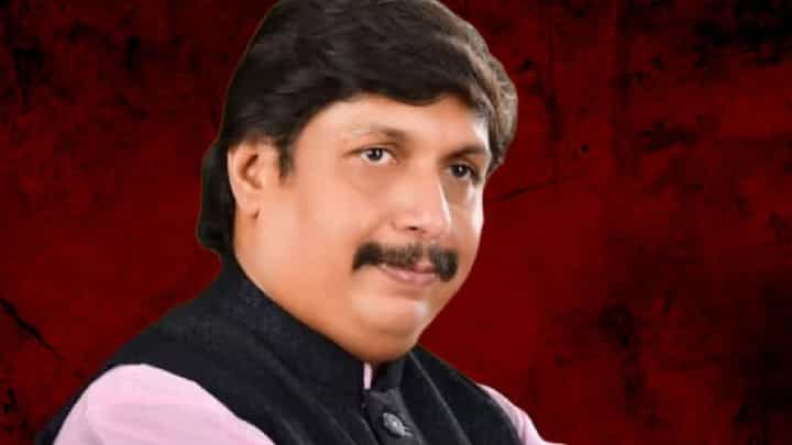 एका रात्रीत तुझं पार्सल बीडला माघारी पाठवणार, धैर्यशील मोहितेंचा कुणावर निशाणा? एका रात्रीत तुझं पार्सल बीडला माघारी पाठवणार, धैर्यशील मोहितेंचा कुणावर निशाणा?