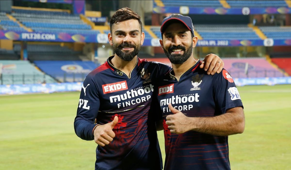 टी-20 वर्ल्डकपसाठी दिनेश कार्तिकने ठोकली दावेदारी, पाहा सिलेक्टर्सबद्दल काय म्हणाला टी-20 वर्ल्डकपसाठी दिनेश कार्तिकने ठोकली दावेदारी, पाहा सिलेक्टर्सबद्दल काय म्हणाला