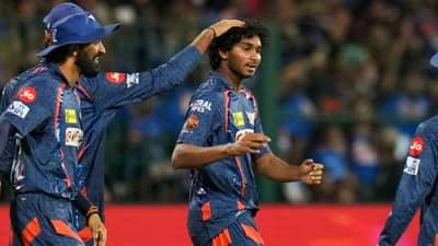 RCB vs LSG : 100 वा सामना खेळणाऱ्या विराटचा खेळ बिघडवणारा हा सिद्धार्थ कोण? Yes sir बोलून घेतली विकेट