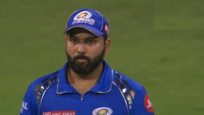 MI vs RR : रोहित भर सामन्यात सर्वांसमोर कुणाला घाबरला? व्हीडिओ व्हायरल