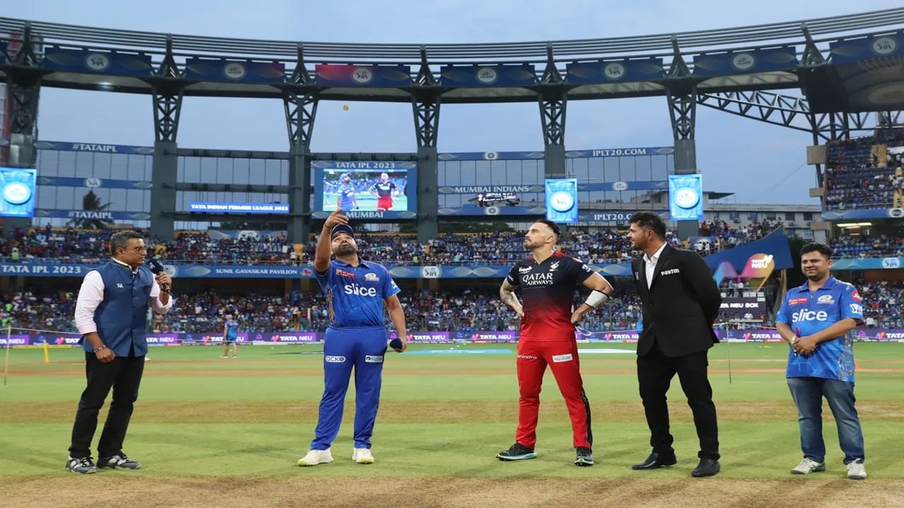 मुंबई इंडियन्स  आयपीएलच्या 17 व्या मोसमातील आपला एकूण पाचवा आणि वानखेडे स्टेडियममधील दुसरा सामना हा 11 एप्रिल रोजी रॉयल चॅलेंजर्स बंगळुरु विरुद्ध खेळणार आहे. 