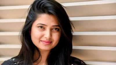 प्राजक्ता माळीने नावात केला मोठा बदल; म्हणाली, आयुष्यात वडिलांचं नाव..