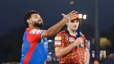 DC vs SRH : दिल्लीने टॉस जिंकला, पहिले बॅटिंग कुणाची? पाहा प्लेईंग ईलेव्हन