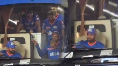 रोहित शर्मा बनला मुंबई इंडियन्सच्या बसचा ड्रॉयव्हर , या नवीन भूमिकेचा व्हिडिओ व्हायरल