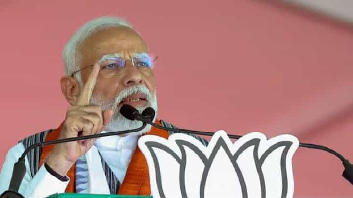 सभा नरेंद्र मोदींची पण सर्वात जास्त चर्चा तर 'या' व्यक्तीची, वाचा सविस्तर सभा नरेंद्र मोदींची पण सर्वात जास्त चर्चा तर 'या' व्यक्तीची, वाचा सविस्तर