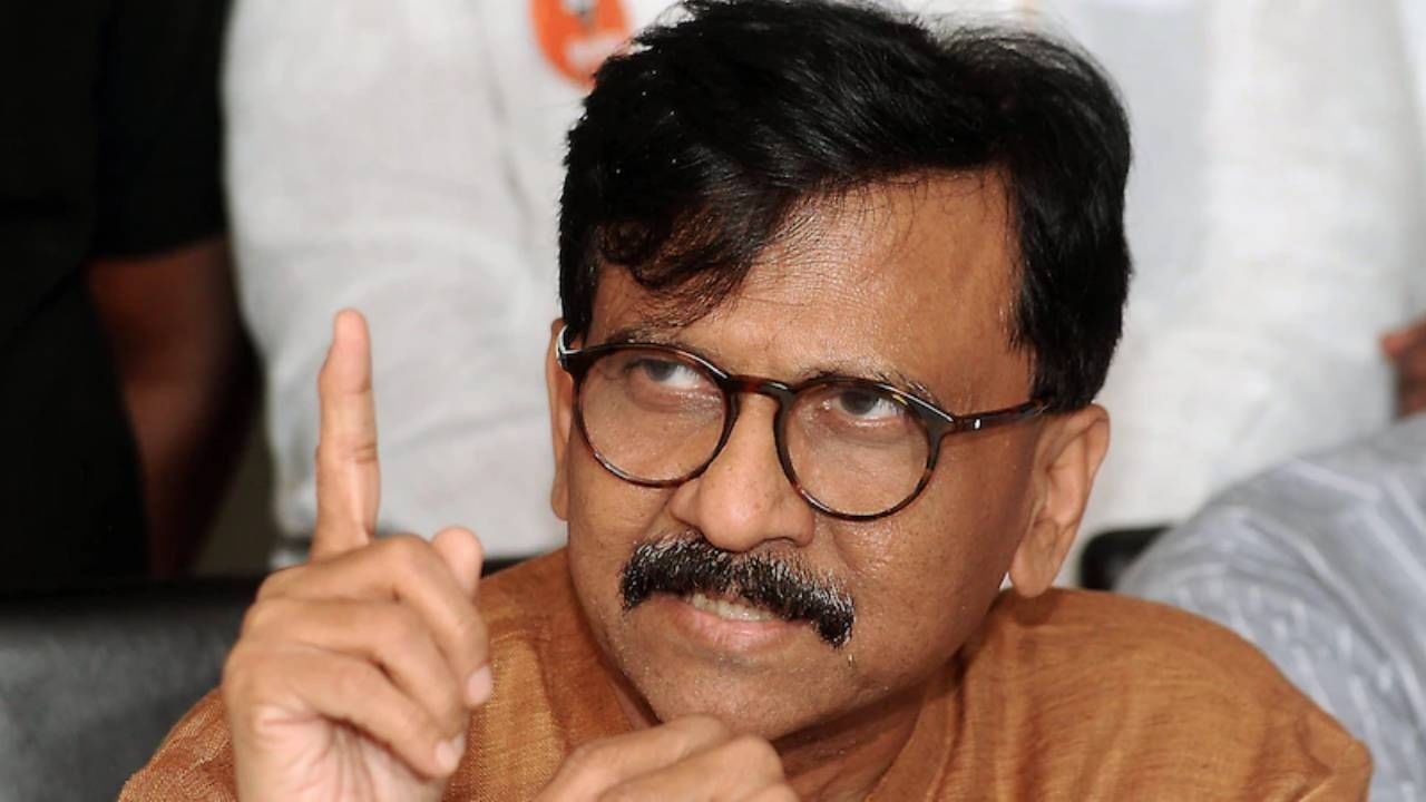 Sanjay Raut : 'त्यांना उमेदवार बनवू नका, असं आम्ही...', संजय राऊत कुठल्या काँग्रेस नेत्याबद्दल बोलले? - Marathi News | Mp sanjay raut slam pm narendra modi speak on congress leader ...