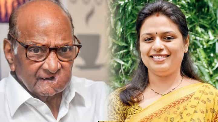 बारामतीच्या काकांचं हे वाक्य... सुनेत्रा पवारांवर केलेल्या वक्तव्यावरून शितल म्हात्रेंची शरद पवारांवर टीका बारामतीच्या काकांचं हे वाक्य... सुनेत्रा पवारांवर केलेल्या वक्तव्यावरून शितल म्हात्रेंची शरद पवारांवर टीका