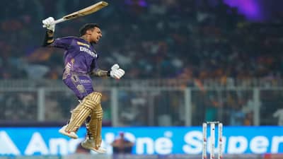 Sunil Narine ची ऐतिहासिक कामगिरी, शतकासह महारेकॉर्डला गवसणी