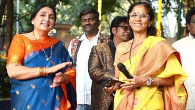 Sunetra Pawar VS Supriya Sule : सुप्रिया सुळे की सुनेत्रा पवार, कोण जास्त श्रीमंत ? कोणावर किती कर्ज ?  बारामतीत नणंद जिंकणार की वहिनी?