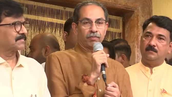 उन्मेष पाटील यांनी शिवबंधन बांधताच उद्धव ठाकरे भाजपवर बरसले; म्हणाले, वापरा आणि फेका ही तर...