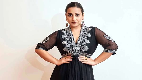 विद्या बालन दिवसाला किती सिगारेट पिते? स्मोक करायला आवडतं कारण... अभिनेत्रीचा मोठा खुलासा