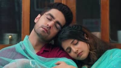 मालिकेतल्या सहकलाकाराशी अफेअर पडणार महागात; निर्मात्यांकडून करारात हा खास नियम समाविष्ट