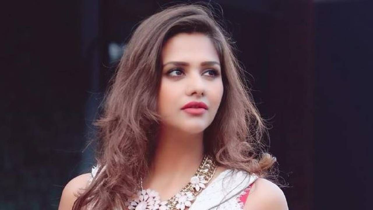 अखेर दलजीत कौर हिच्याकडून 'तो' खुलासा, अभिनेत्री दुसऱ्यांदा घटस्फोट..? अखेर दलजीत कौर हिच्याकडून 'तो' खुलासा, अभिनेत्री दुसऱ्यांदा घटस्फोट..?