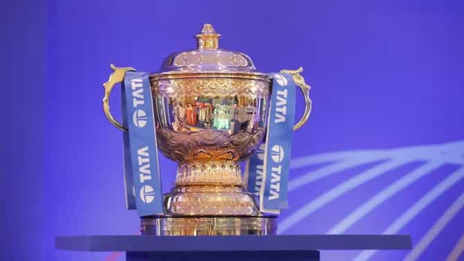 IPL 2024 : विस्फोटक फलंदाजाची देशासाठी माघार, टीमला प्लेऑफच्या शर्यतीत असताना धक्का