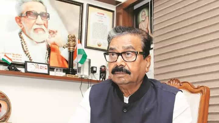 गजानन कीर्तिकरांचा सरकारला घरचा आहेर, ‘त्या’ निकालावर संशय व्यक्त करत थेट आरोप गजानन कीर्तिकरांचा सरकारला घरचा आहेर, ‘त्या’ निकालावर संशय व्यक्त करत थेट आरोप