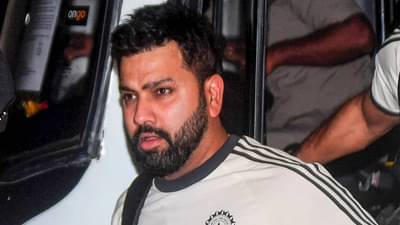 Video : न्यूयॉर्कच्या रस्त्यावर चप्पल घालून रोहित शर्मा पळाला! द्रविडला मागे धावणं पडलं भाग