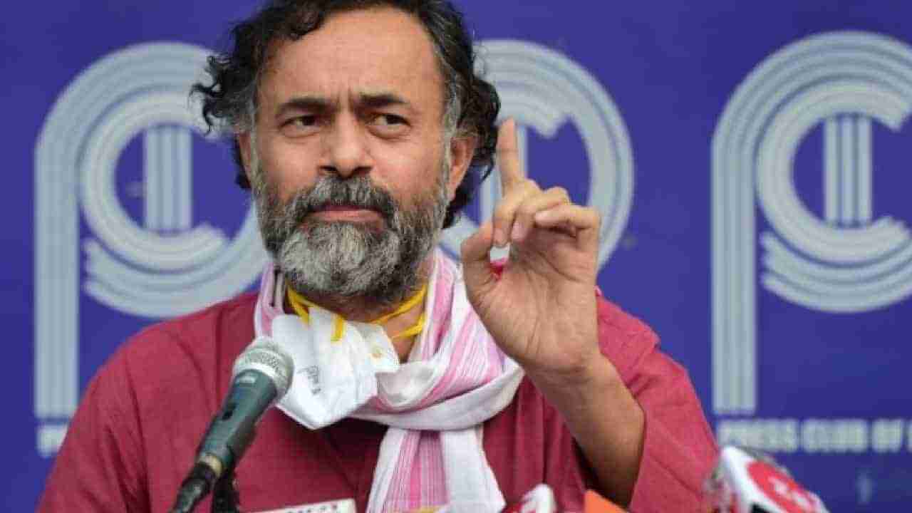 Yogendra Yadav Analysis : महाराष्ट्रात महायुती की, मविआ? कोण सरस? योगेंद्र यादव यांचे आकडे काय सांगतात?