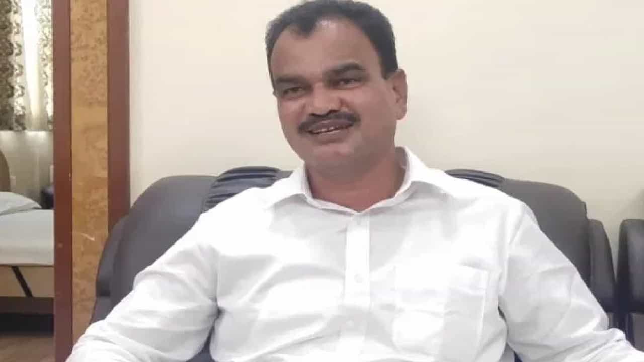 दत्ता मामांची शिवीगाळ... मतदार संतापले; नेमकं काय घडलं?