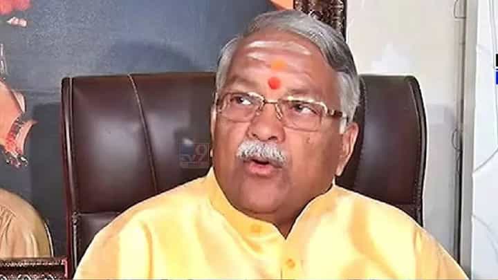 सर्व्हे काहीही असू देत, छत्रपती संभाजीनगरात चंद्रकांत खैरेंचा पराभवच, कुणी केला थेट दावा? सर्व्हे काहीही असू देत, छत्रपती संभाजीनगरात चंद्रकांत खैरेंचा पराभवच, कुणी केला थेट दावा?