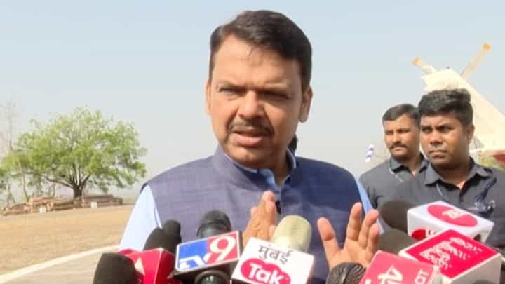 देवेंद्र फडणवीस तुम्ही घाणरडे आणि.., अनिल देशमुख यांचा राज्याच्या उपमुख्यमंत्र्यांवर निशाणा देवेंद्र फडणवीस तुम्ही घाणरडे आणि.., अनिल देशमुख यांचा राज्याच्या उपमुख्यमंत्र्यांवर निशाणा