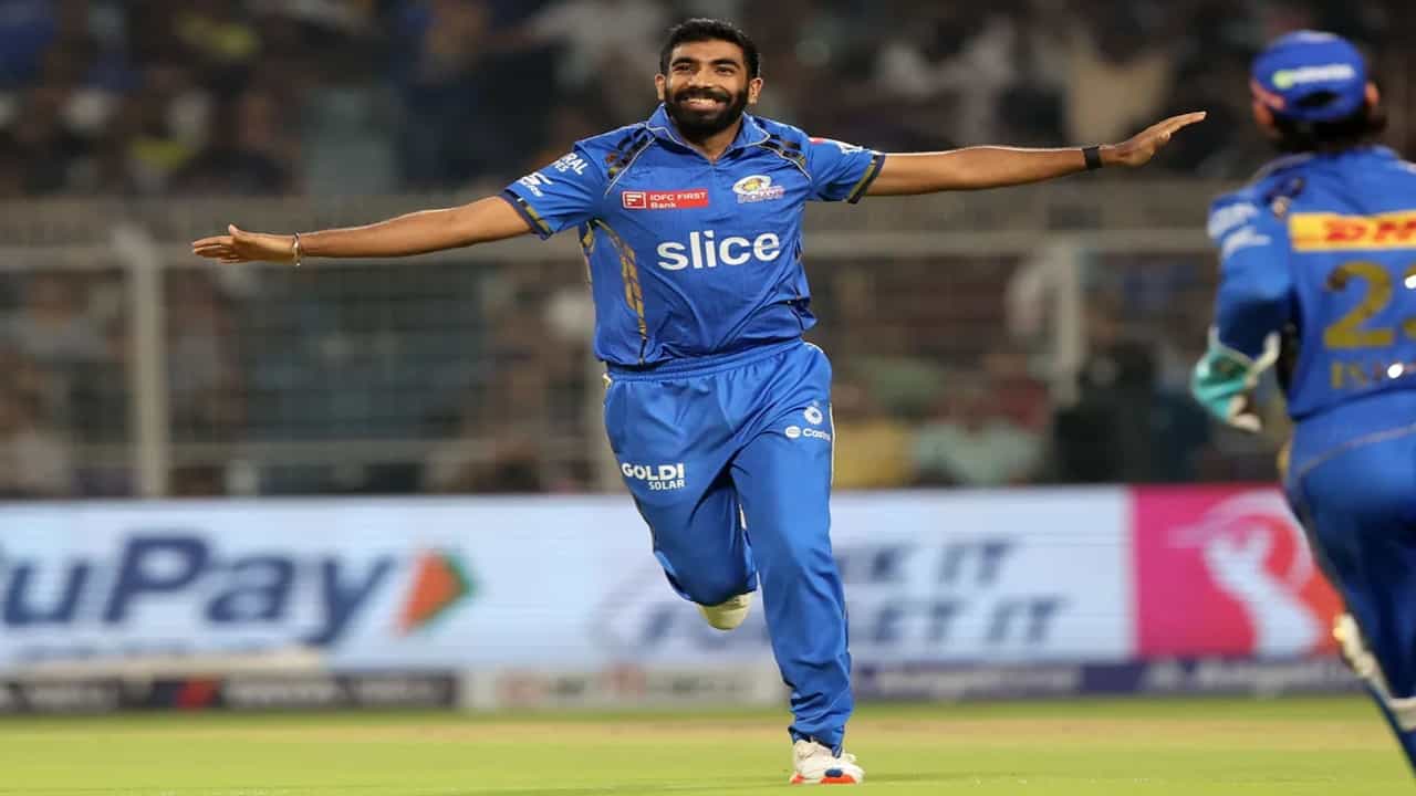 IPL 2024 Purple Cap : हर्षल पटेलला पछाडत जसप्रीत बुमराहने पुन्हा मिळवली पर्पल कॅप