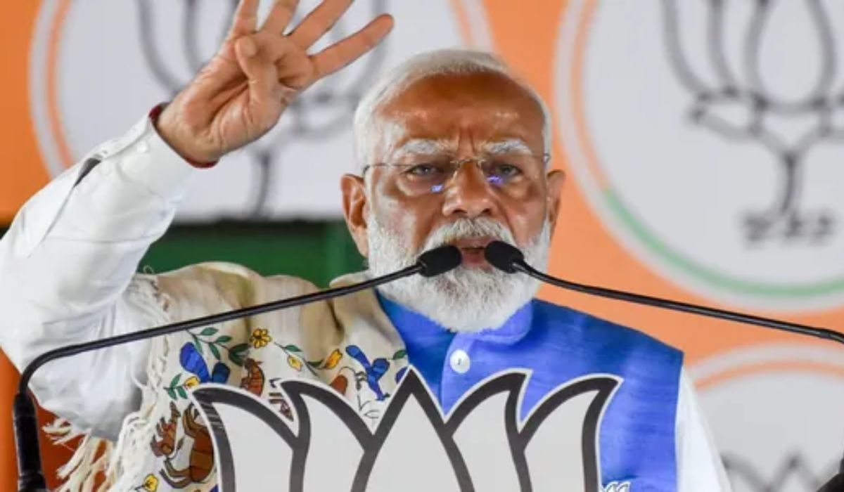 तुम्हाला विकसित भारत देऊन जाणारे, पंतप्रधान मोदींचं मुंबईच्या सभेत वचन तुम्हाला विकसित भारत देऊन जाणारे, पंतप्रधान मोदींचं मुंबईच्या सभेत वचन