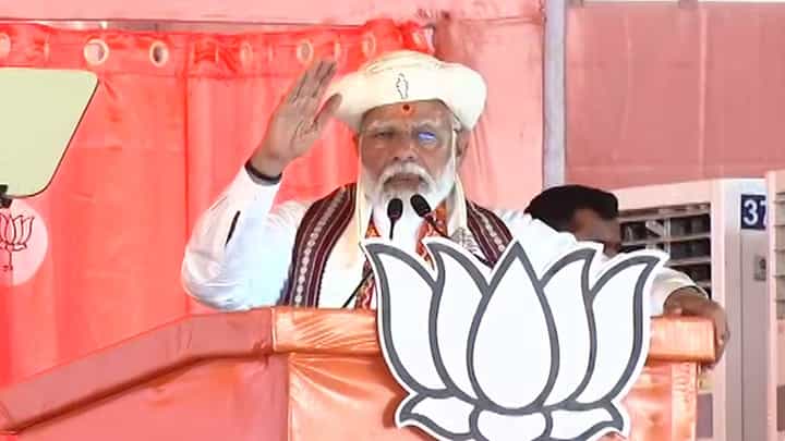 इंडिया आघाडीची एक्सपायरी डेट आता..., मोदींचा काँग्रेस अन् इंडिया आघाडीवर हल्लाबोल इंडिया आघाडीची एक्सपायरी डेट आता..., मोदींचा काँग्रेस अन् इंडिया आघाडीवर हल्लाबोल