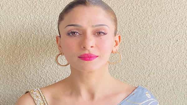 बाळासाठी प्रचंड तरसलेली ही अभिनेत्री. लग्नानंतर 18 वर्षांनी मिळालं आई बनण्याच सुख. अनेक गाजलेल्या मालिकांमध्ये या अभिनेत्रीने काम केलय.