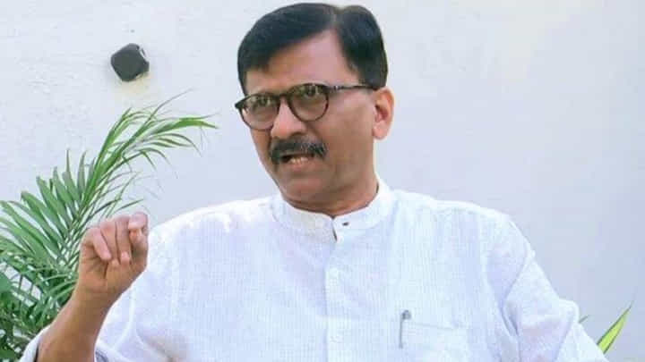 पैसा फेको तमाशा देखो हाच शिंदे गटाचा जाहीरनामा : संजय राऊत पैसा फेको तमाशा देखो हाच शिंदे गटाचा जाहीरनामा : संजय राऊत