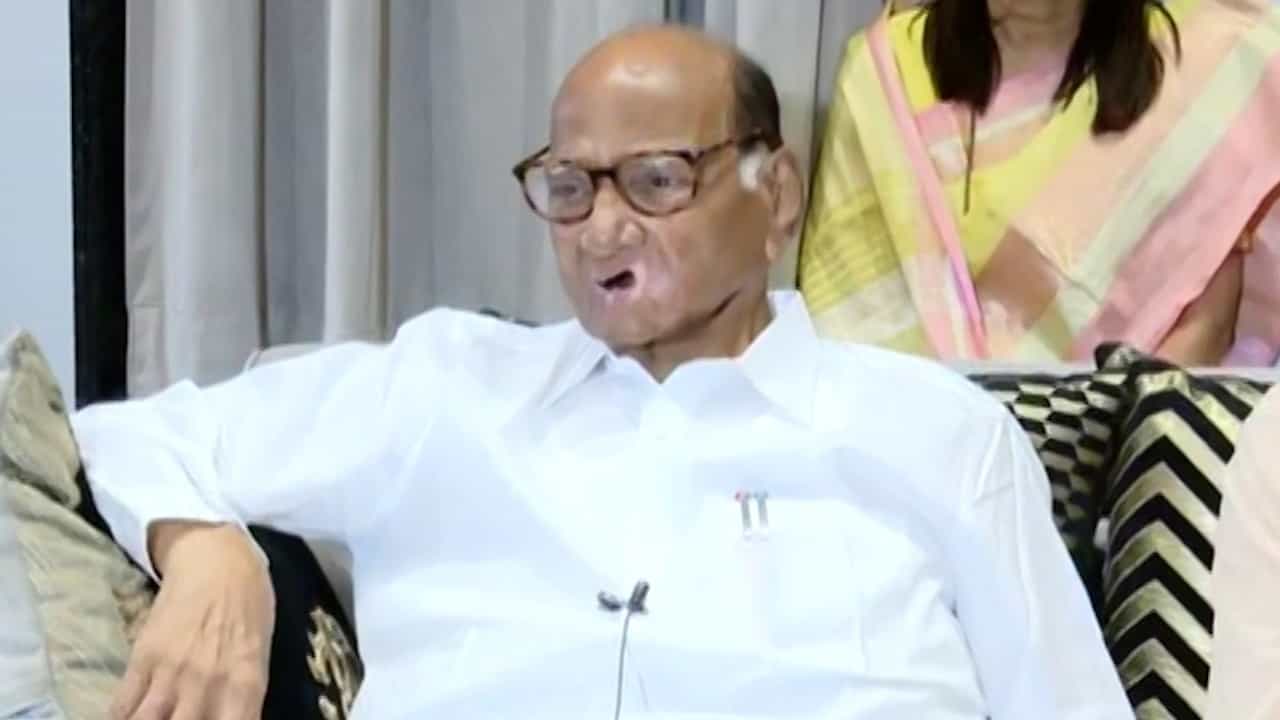 मोदींच्या कांदा प्रश्नावर शरद पवार यांचं चोख प्रत्युत्तर, म्हणाले... मोदींच्या कांदा प्रश्नावर शरद पवार यांचं चोख प्रत्युत्तर, म्हणाले...