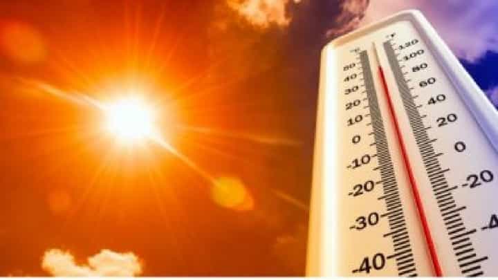 सावधान! काळजी घ्या..विदर्भाला उष्णतेच्या लाटेचा इशारा, हवामान विभागाचा अंदाज सावधान! काळजी घ्या..विदर्भाला उष्णतेच्या लाटेचा इशारा, हवामान विभागाचा अंदाज