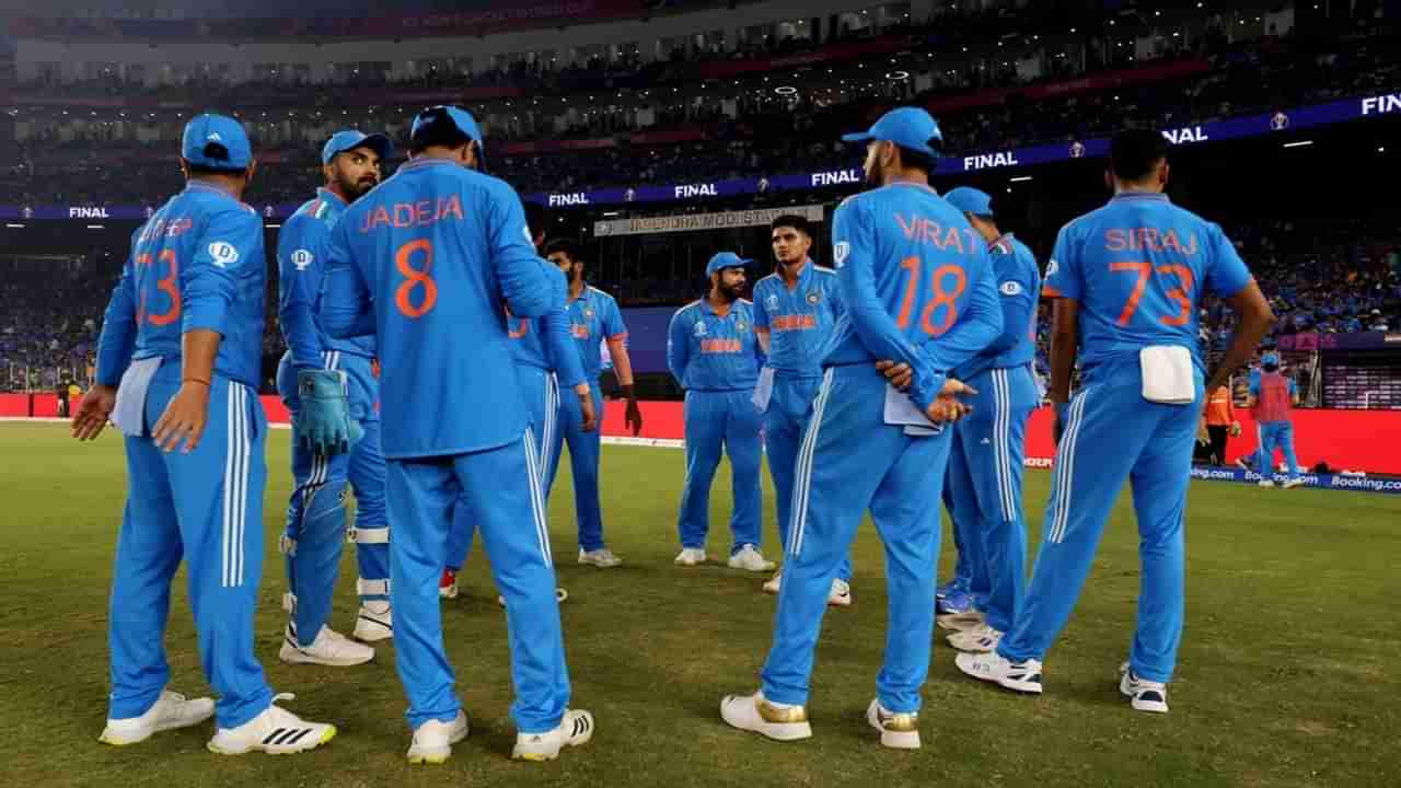 Team India Coach : BCCI ला झटका, प्रसिद्ध ऑस्ट्रेलियन क्रिकेटरने कोच बनण्याची नाकारली ऑफर