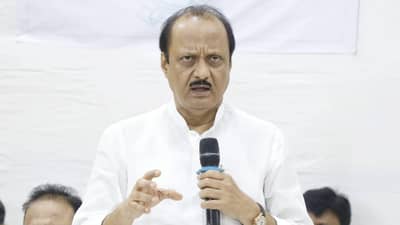 Ajit Pawar : शासकीय कर्मचाऱ्यांच्या जुन्या पेन्शन योजनेसंदर्भात अजित पवारांची विधानसभेत महत्त्वाची माहिती