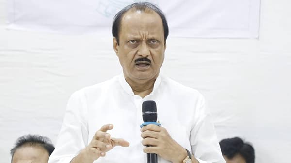 लाडकी बहीण योजनेवर अजित पवारांचं मोठं विधान; म्हणाले, महिलांचं उत्पन्न...