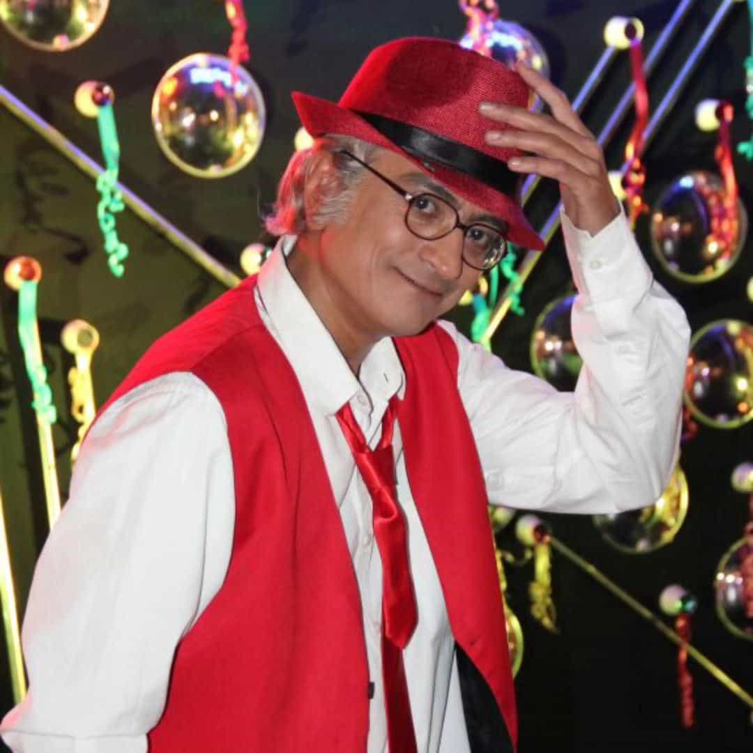 'तारक मेहता का उल्टा चष्मा' ही टेलिव्हिजनवरील सर्वांत लोकप्रिय मालिका असून गेल्या 15 वर्षांपासून ती प्रेक्षकांचं मनोरंजन करतेय. टीआरपीच्या बाबतीत ही मालिका वर-खाली होत असली तरी अजूनही त्याला प्रेक्षकांची पसंती मिळते. या मालिकेतील प्रत्येक कलाकाराने प्रेक्षकांची मनं जिंकली आहेत. त्यापैकीच एक म्हणजे चंपकलाल गडा.