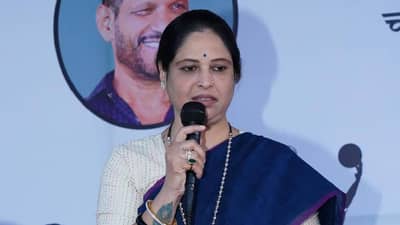 दिवंगत आमदाराच्या पत्नीचं दिराला प्रतिआव्हान; म्हणाल्या, त्यांची राजकीय उत्तराधिकारी मीच...