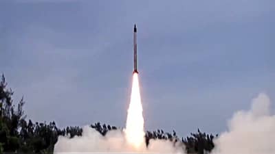 चीन आणि पाकिस्तानच्या हृदयात भरणार धडकी, भारताच्या सर्वात खतरनाक मिसाईलची चाचणी