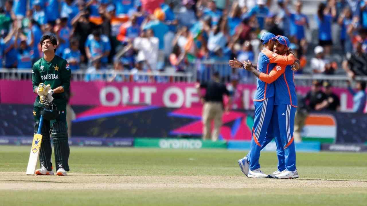 IND vs PAK : पाकिस्तानच्या जिंकण्याचा चान्स 97.52%, भारताकडे फक्त 2 टक्के, ती 45 मिनिटं, कसा फिरवला सामना? IND vs PAK : पाकिस्तानच्या जिंकण्याचा चान्स 97.52%, भारताकडे फक्त 2 टक्के, ती 45 मिनिटं, कसा फिरवला सामना?