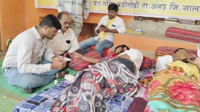 जरांगेंना रेड कार्पेट अन् आमची दखलही नाही? हाच का फुले-आंबेडकरांचा महाराष्ट्र?; ओबीसी नेत्याचा सवाल