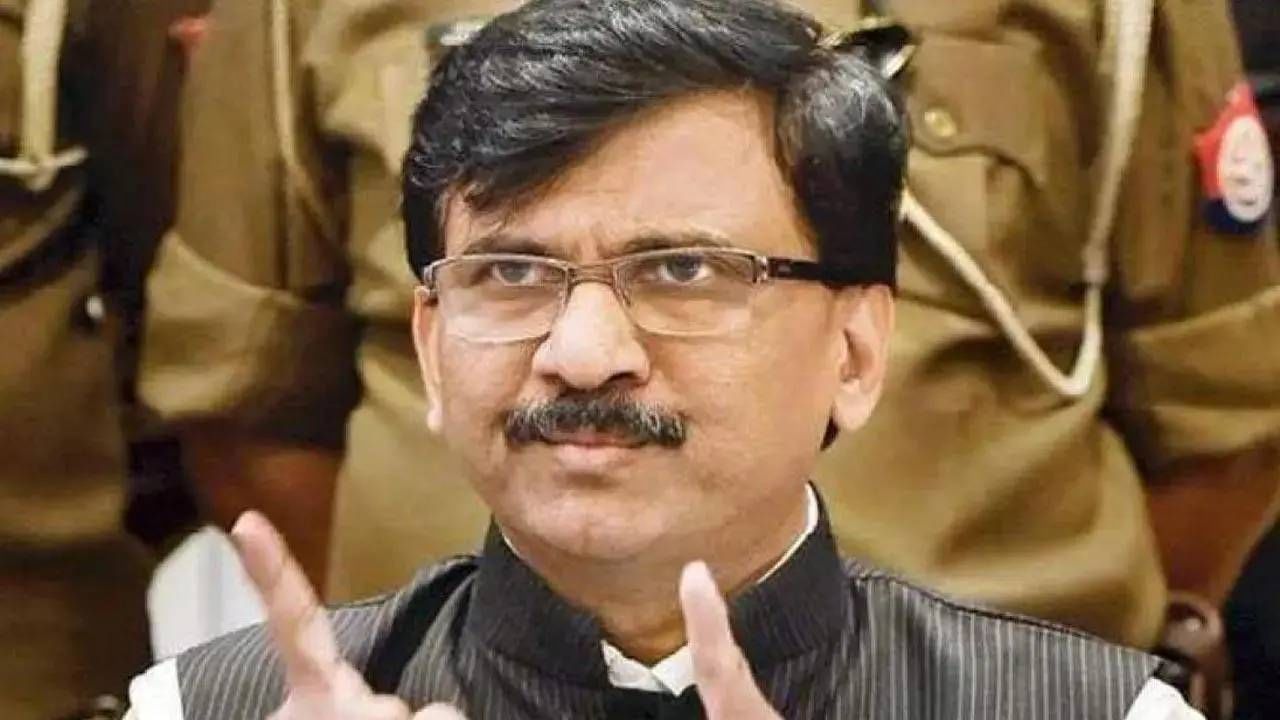 Sanjay Raut : शिवसेना, राष्ट्रवादीनंतर मोदी सरकार 'या' तीन पक्षांचा गेम करणार, पक्ष फोडण्याचं काम सुरू, संजय राऊत यांचा गौप्यस्फोट Sanjay Raut : शिवसेना, राष्ट्रवादीनंतर मोदी सरकार 'या' तीन पक्षांचा गेम करणार, पक्ष फोडण्याचं काम सुरू, संजय राऊत यांचा गौप्यस्फोट