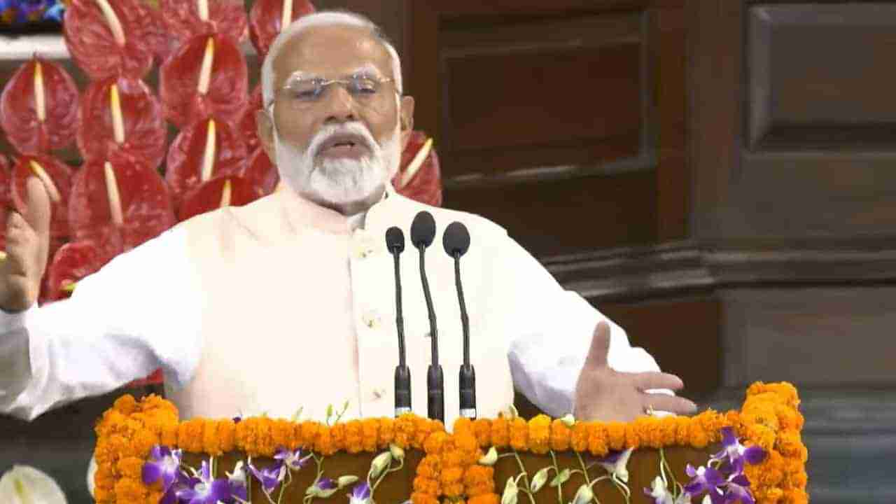 PM Narendra Modi Speech : EVM जिवंत आहे की मेलं काय म्हणाले पंतप्रधान नरेंद्र मोदी?