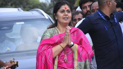 बाळांनो… माझी शपथ आता तुम्हाला; पंकजा मुंडे यांचं कार्यकर्त्यांना भावनिक आवाहन