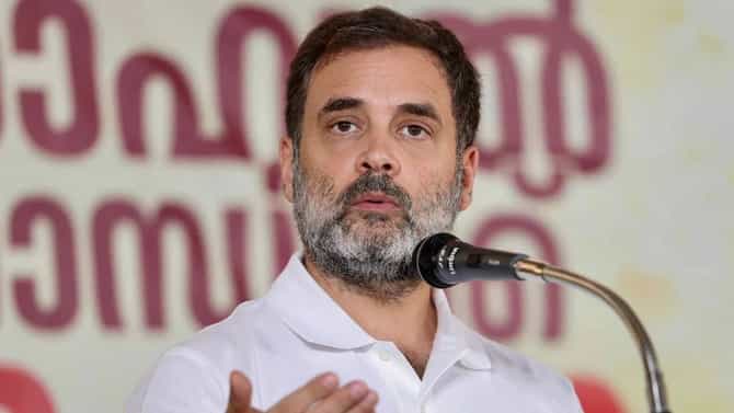 Rahul Gandhi : मोठ्या कोंडीत सापडलो, काय निवडू, रायबरेली की.., राहुल गांधी यांच्या प्रश्नाला वायनाडच्या जनतेने दिले असे खास उत्तर