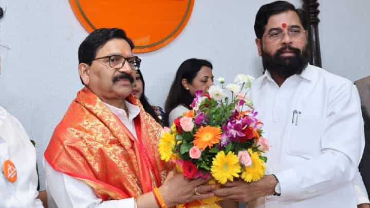Loksabha Election Result 2024 : रवींद्र वायकर यांचा विजय मॅनेज, प्रकरण थेट पोलीस ठाण्यात, आता काय होणार? Loksabha Election Result 2024 : रवींद्र वायकर यांचा विजय मॅनेज, प्रकरण थेट पोलीस ठाण्यात, आता काय होणार?